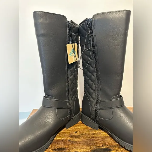 Thereabouts Girls Black Hailey Flat Heel Riding Boots NWT Various Sizes