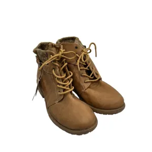 Thereabouts Girl's Tan Lilly Piper Stacked Heel Hiking Boots Size 6 Medium NWT