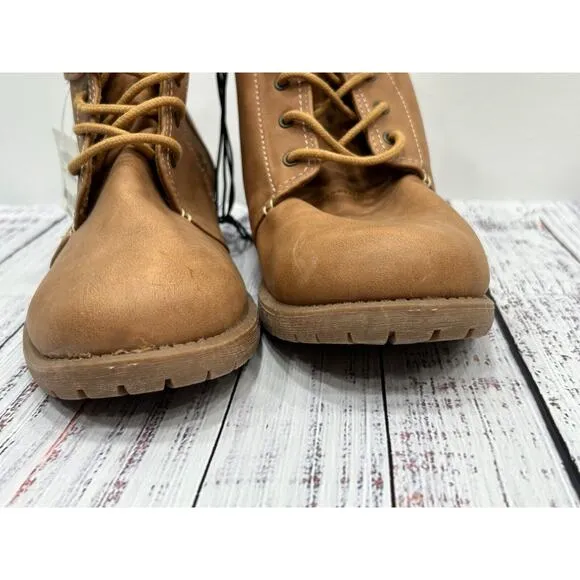 Thereabouts Girl's Tan Lilly Piper Stacked Heel Hiking Boots Size 6 Medium NWT