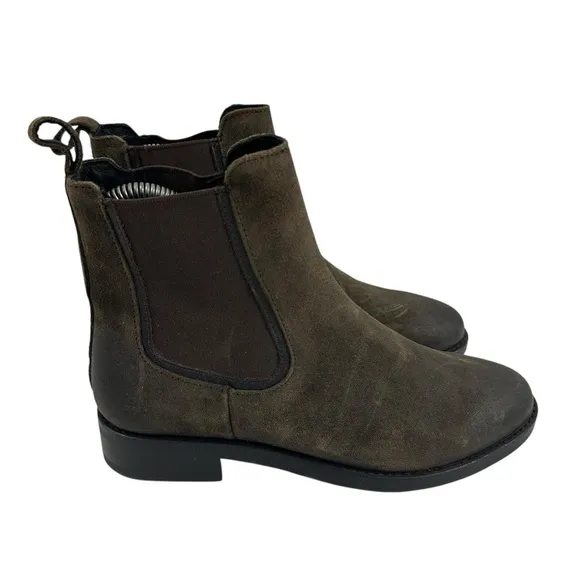 Thursday Duchess Chelsea Boots Grey Suede Size 5
