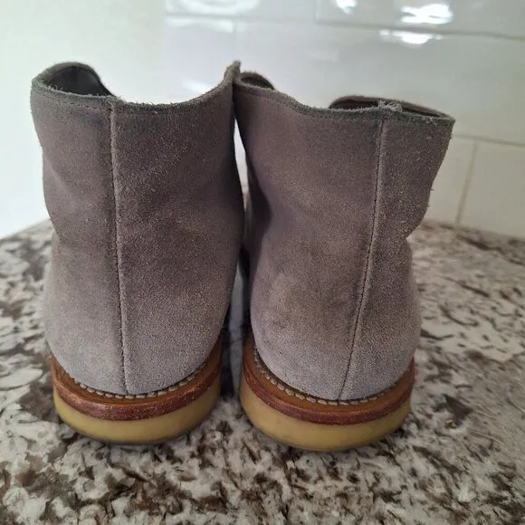 THURSDAY GRAY SUEDE BOOTS size 9