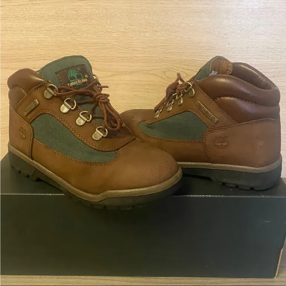 Timberland Beef &amp; Broccoli Boots Kids - SZ 3 Y