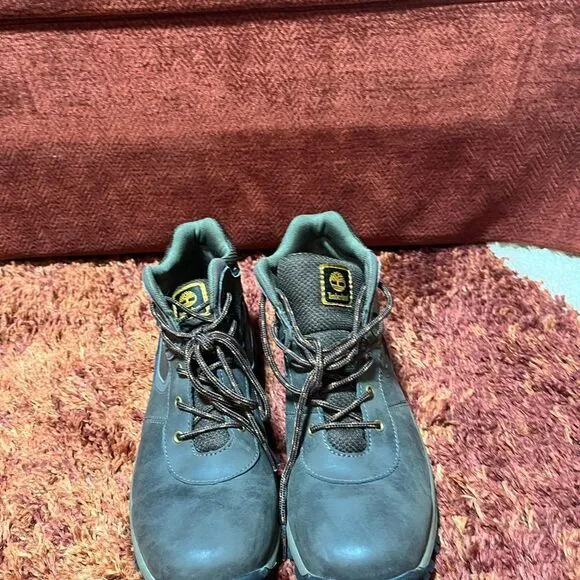 Timberland Brown Boots with Rugged Design and Ankle Support