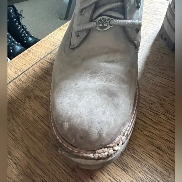 Timberland Courmayeur Valley 6 Inch Boots Women's Lace up low heel boots suede