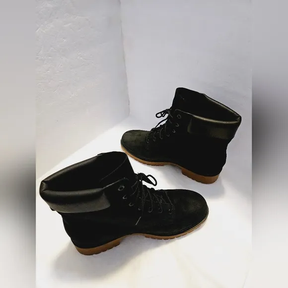 Timberland Jayne 6 Inch Boots Sz 10  Waterproof Boots Black Nubuck A1TH8