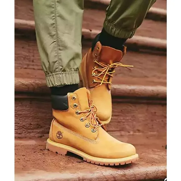 Timberland Junior Premium Waterproof Leather Boots 6&quot; Nubuck Tan Junior Sz 5