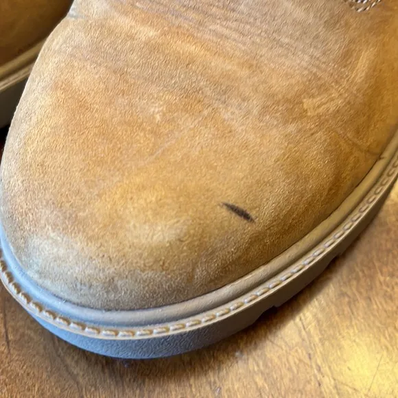 Timberland juniors boots 4.5. Waterproof boot. Wheat