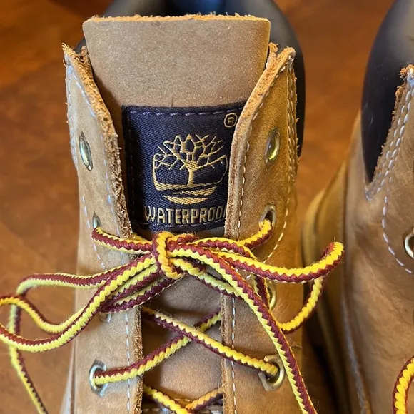 Timberland juniors boots 4.5. Waterproof boot. Wheat