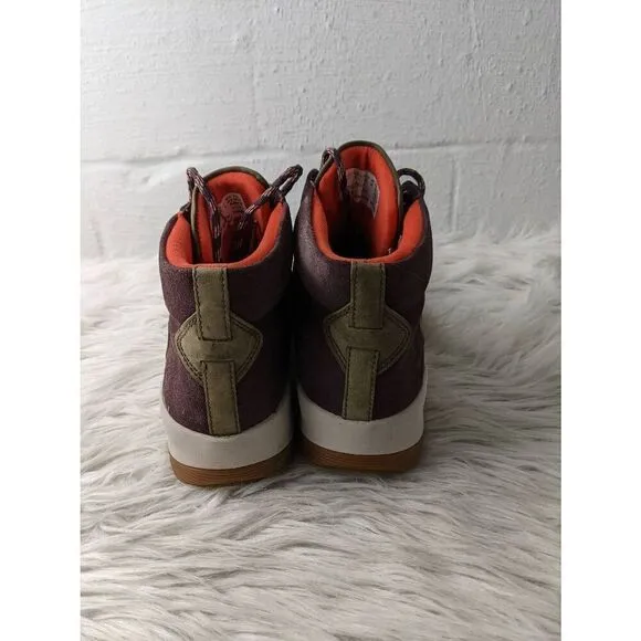 Timberland Kiri Up Waterproof Leather Hiker Boots Ankle Booties Sz 8