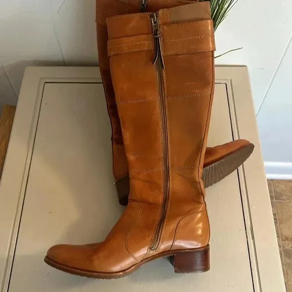 Timberland Leather Knee High Riding Style Cognac Boots size 6.5