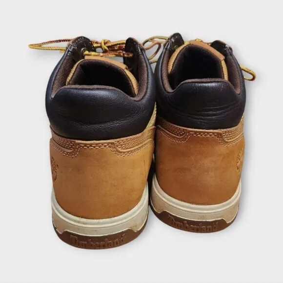 Timberland Maple Grove Leather Chukka Boots in Wheat Nubuck 10