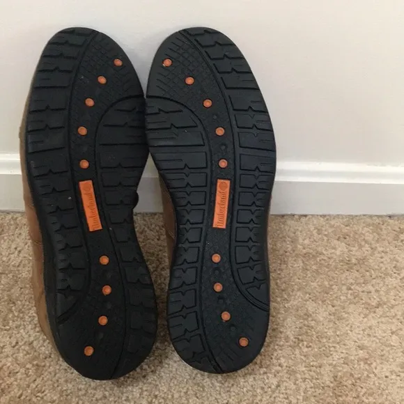 Timberland Men’s SZ 9W anti fatigue boots .