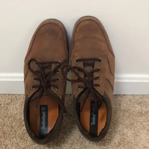 Timberland Men’s SZ 9W anti fatigue boots .