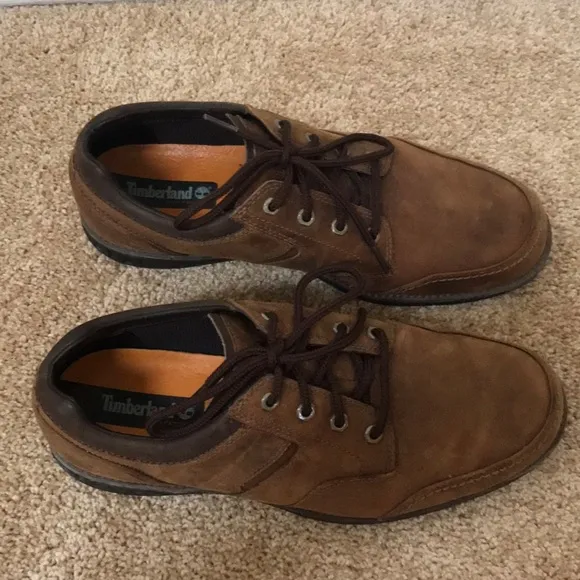 Timberland Men’s SZ 9W anti fatigue boots .