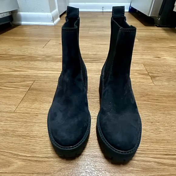 Timberland suede ankle boots