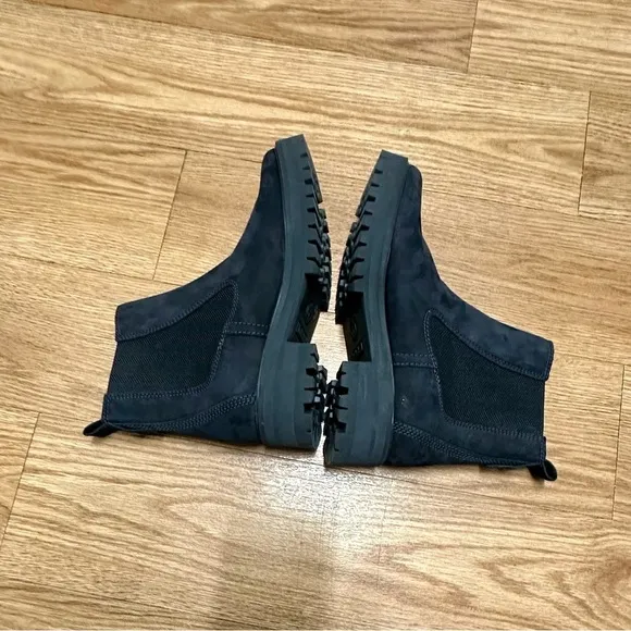Timberland suede ankle boots