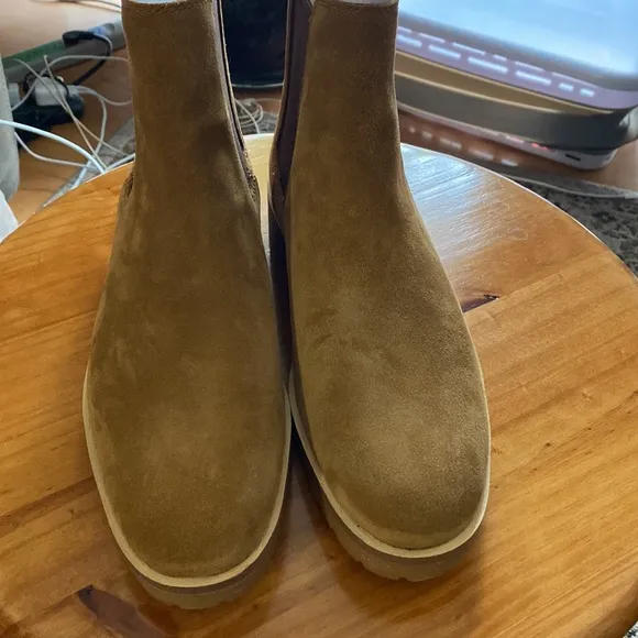 Timberland Suede Chelsea Boots
