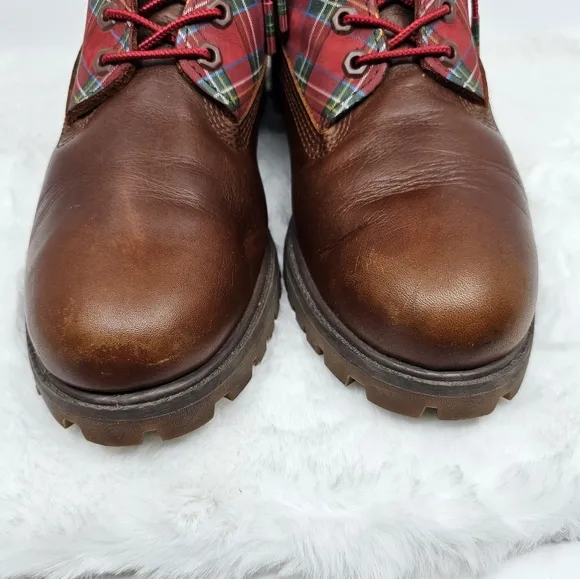 Timberland sugar &amp; spice red plaid leather hiking boots Size 9.5