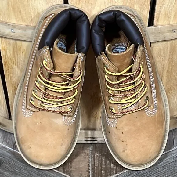 Timberland Toddler 6-Inch Premium Tan Nubuck Waterproof Classic Boots Youth 9.5