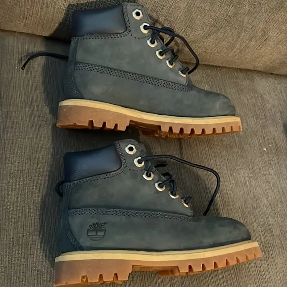 Timberland Waterproof Little Kids 6&quot; Gray/Green Suede Boots Size 9W (Toddler)