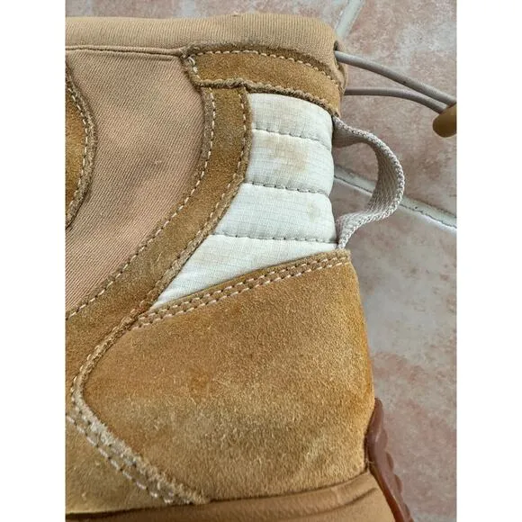 Timberland Youth Kids Waterproof Thermolite Boots Shoes‎ Wheat Size 1.5