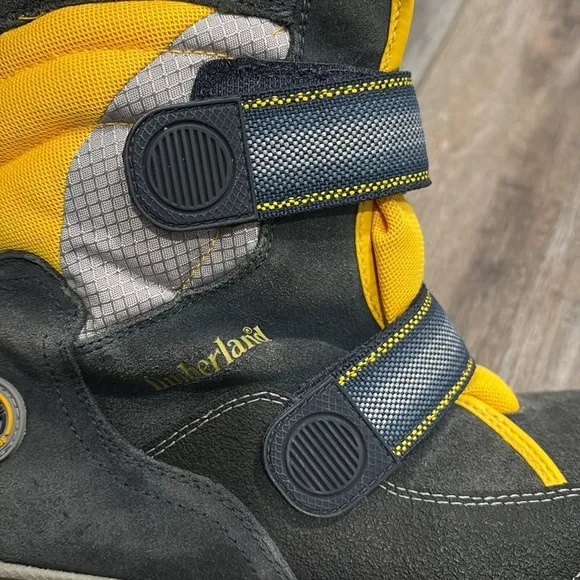 Timberland Youth Snow Boots Fur-Lined Winter Weather Yellow Blue Kids 6