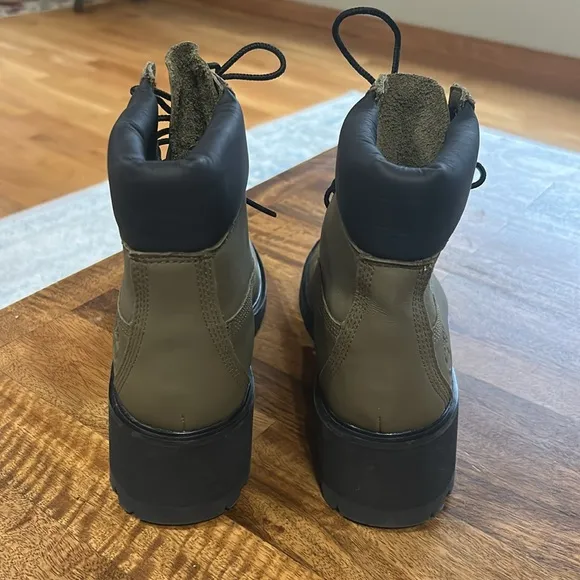 TimberlandWomen's Kinsley 6 Inch Waterproof Boots size 8