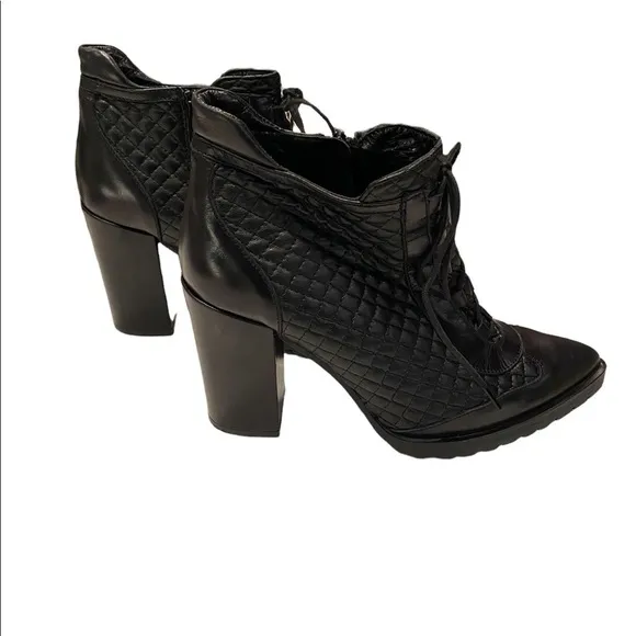To Be Black Leather High Heel Booties Boots Made in Spain
