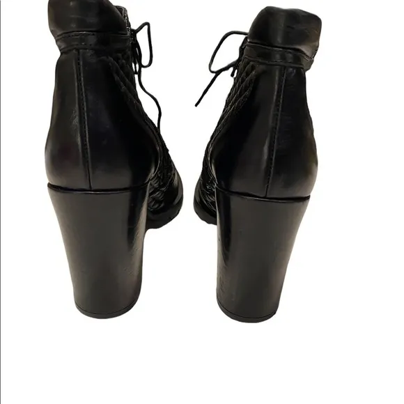 To Be Black Leather High Heel Booties Boots Made in Spain