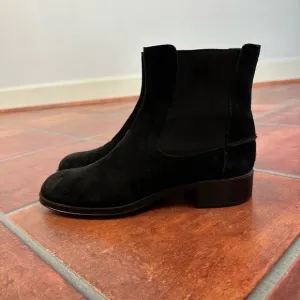 Tod's Black Suede Chunky Heel Chelsea Boots Size 38