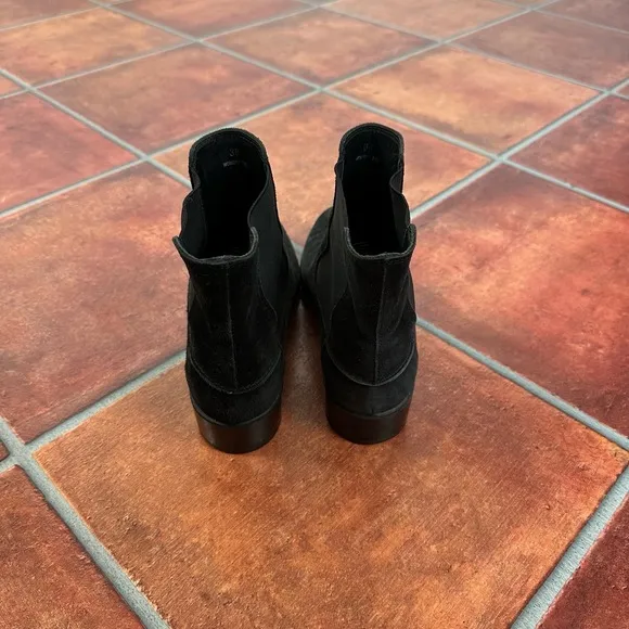Tod's Black Suede Chunky Heel Chelsea Boots Size 38
