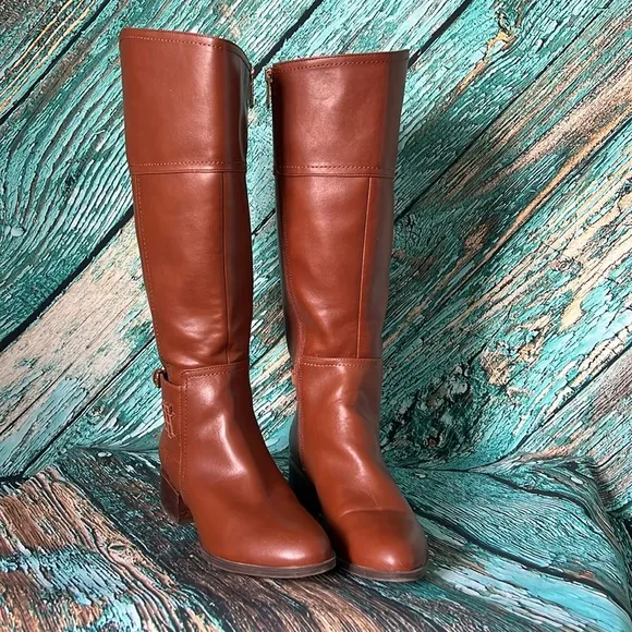 Tommy Hilfiger brown classic riding style boots