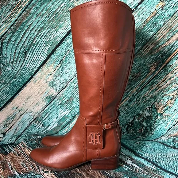 Tommy Hilfiger brown classic riding style boots