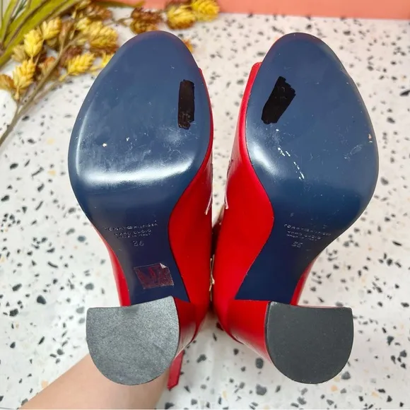 Tommy Hilfiger Collection Red Star Patch Women’s Midi Chunky Heel Boots Sz 36