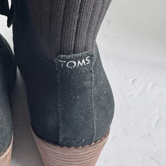 Toms Sadie Wedge Black Suede Ankle Boots Women’s Size 9