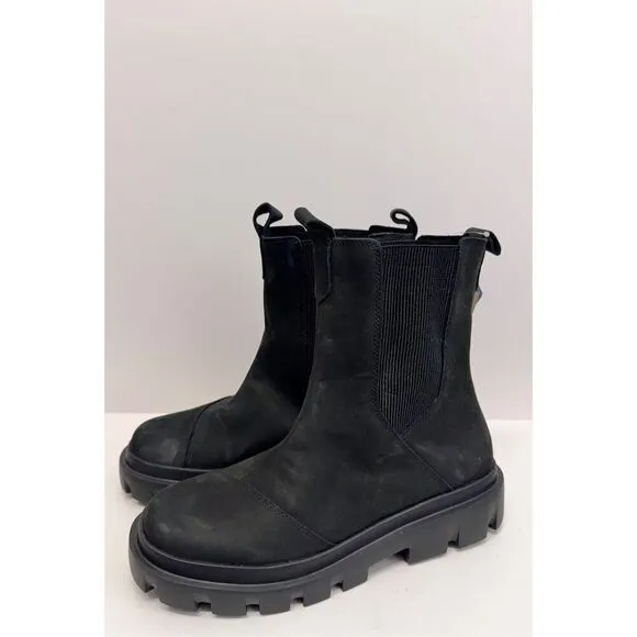 TOMS Chelsea Boots Size 10 Womens Black Leather Waterproof Lug Sole NEW