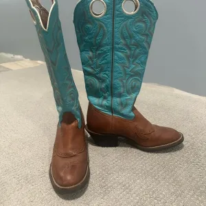 Tony Lama Brown and Blue Heeled Boots