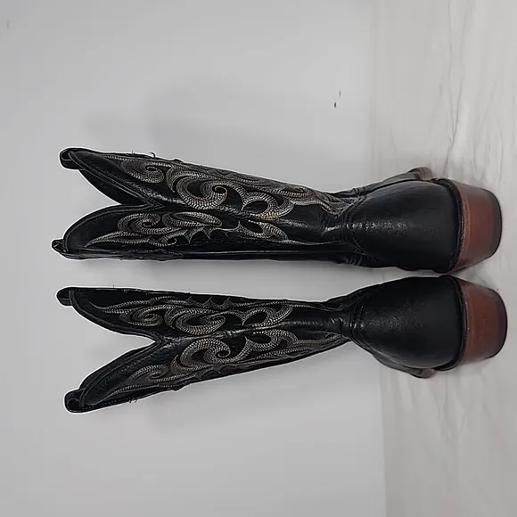 Tony Lama Women's Boots Black Point w/ Multicolor‎ Stitch Upper TL4277  Size 6