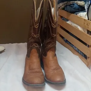 Tony Lama women's cowboy boots size 5.5