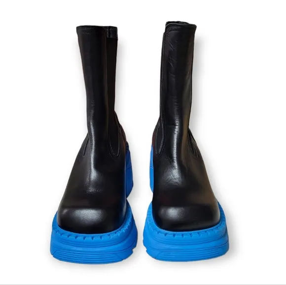 TOPSHOP Haiti Chunky Heel Platform Chelsea Boots in Black and Blue 7
