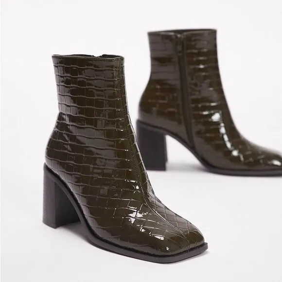 Topshop Mae Block Heel Boot NWT
