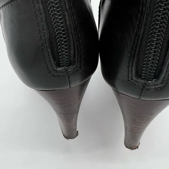 Tory Burch Black Leather Wedge Tall Boots style#31128302 SZ 9