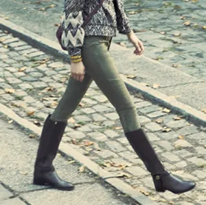 TORY BURCH BROWN LEATHER  KNEE HIGH RIDING BOOTS