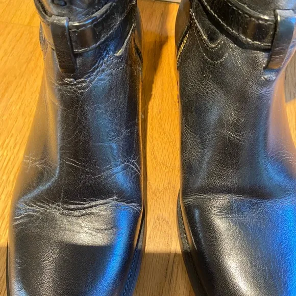 Tory Burch Riding boot