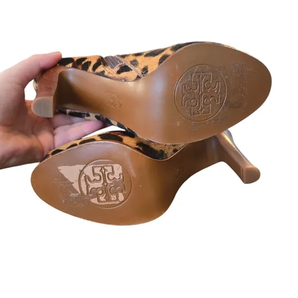 Tory Burch size 6.5 Laila leopard 50mm booties/printed calf hair #42164