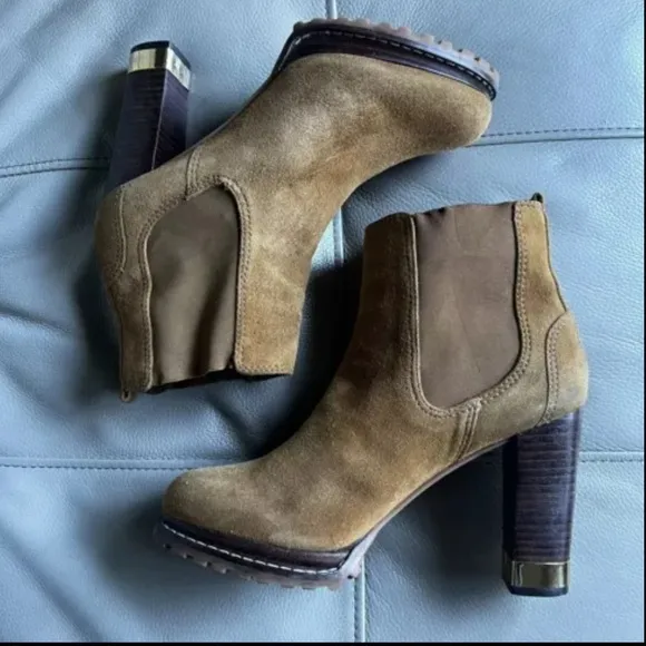 TORY BURCH Virginia Booties Suede Luggage Brown US 7.5 Chelsea Pull On Heels