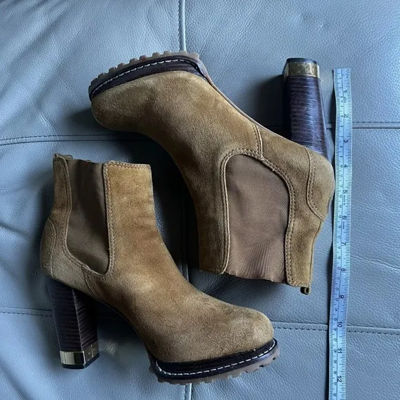 TORY BURCH Virginia Booties Suede Luggage Brown US 7.5 Chelsea Pull On Heels