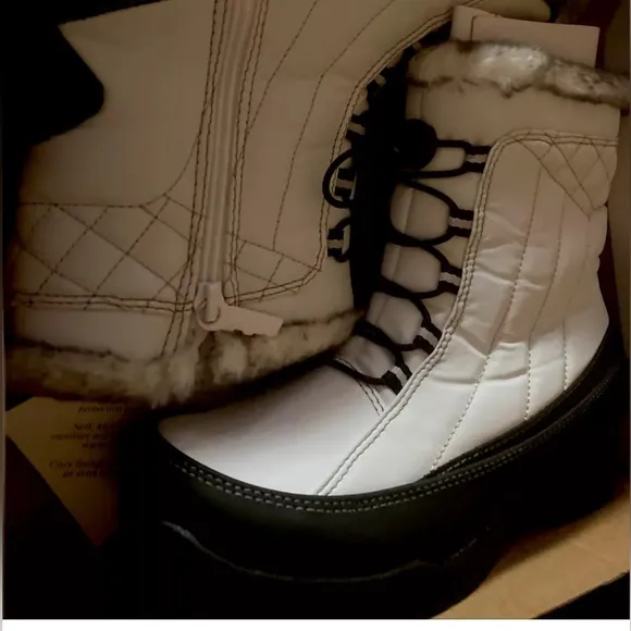 totes Women's Cold Weather Lace-Up &amp; Zipper Barbara Waterproof Winter Boots 7M