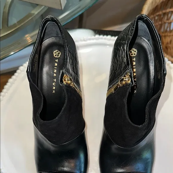 Trina Turk Black Heeled Boots with Chunky Heel
