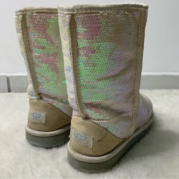 Ugg 1003511 Women’s White Iridescent Sparkle Sequins Classic Boots Size 9